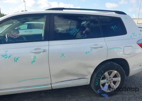 2010 Toyota Highlander from USA, damaged, VIN 5TDZA3EH0AS007095